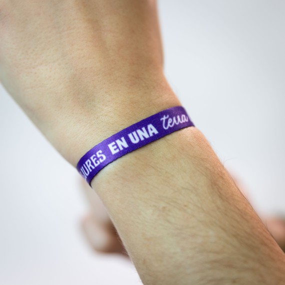 Polsera feminista "Dones lliures en una terra lliure"