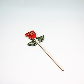 Rosa de fusta tallada