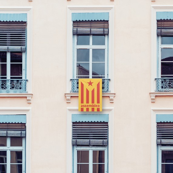 Estelada lona vermella