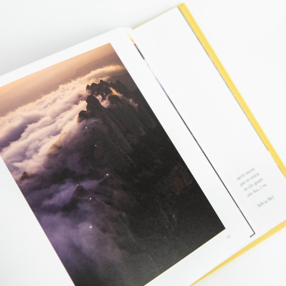 Llibre "Llum i Llibertat"