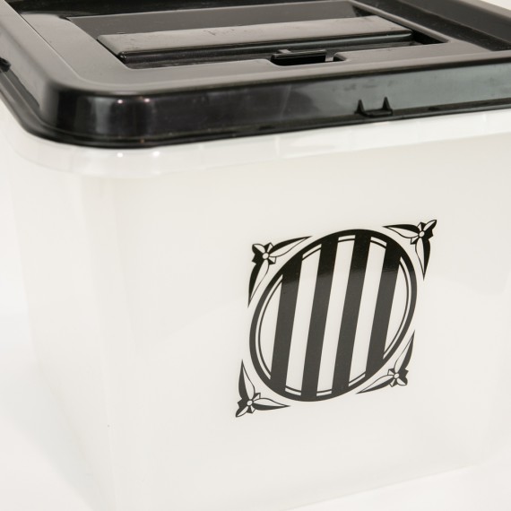 Urna referèndum 1-O